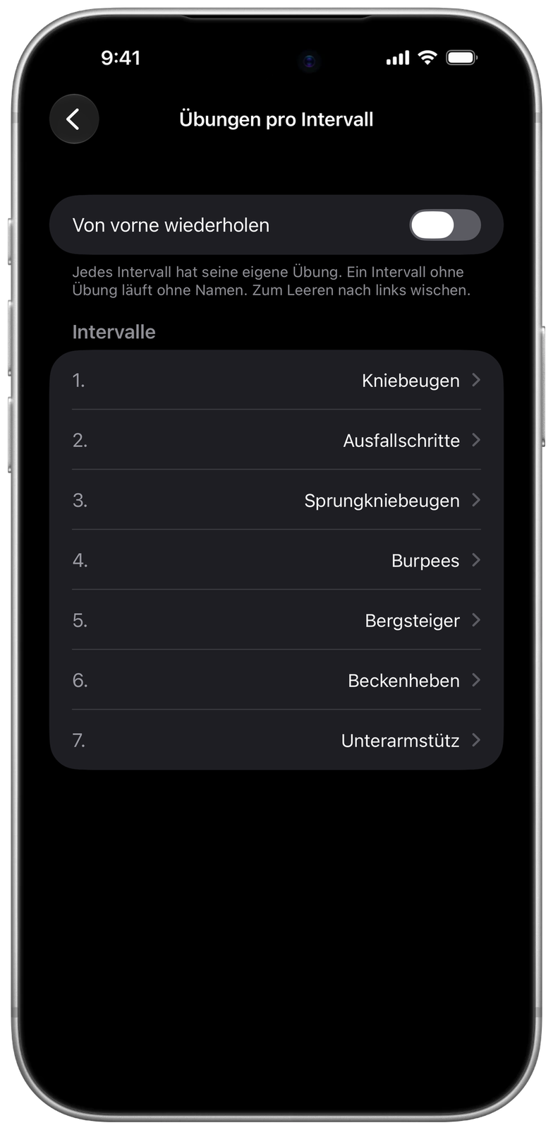 Übungen in den Intervallen in Ares: Kniebeugen, Ausfallschritte, Sprungkniebeugen, Burpees, Bergsteiger, Beckenheben und Unterarmstütz