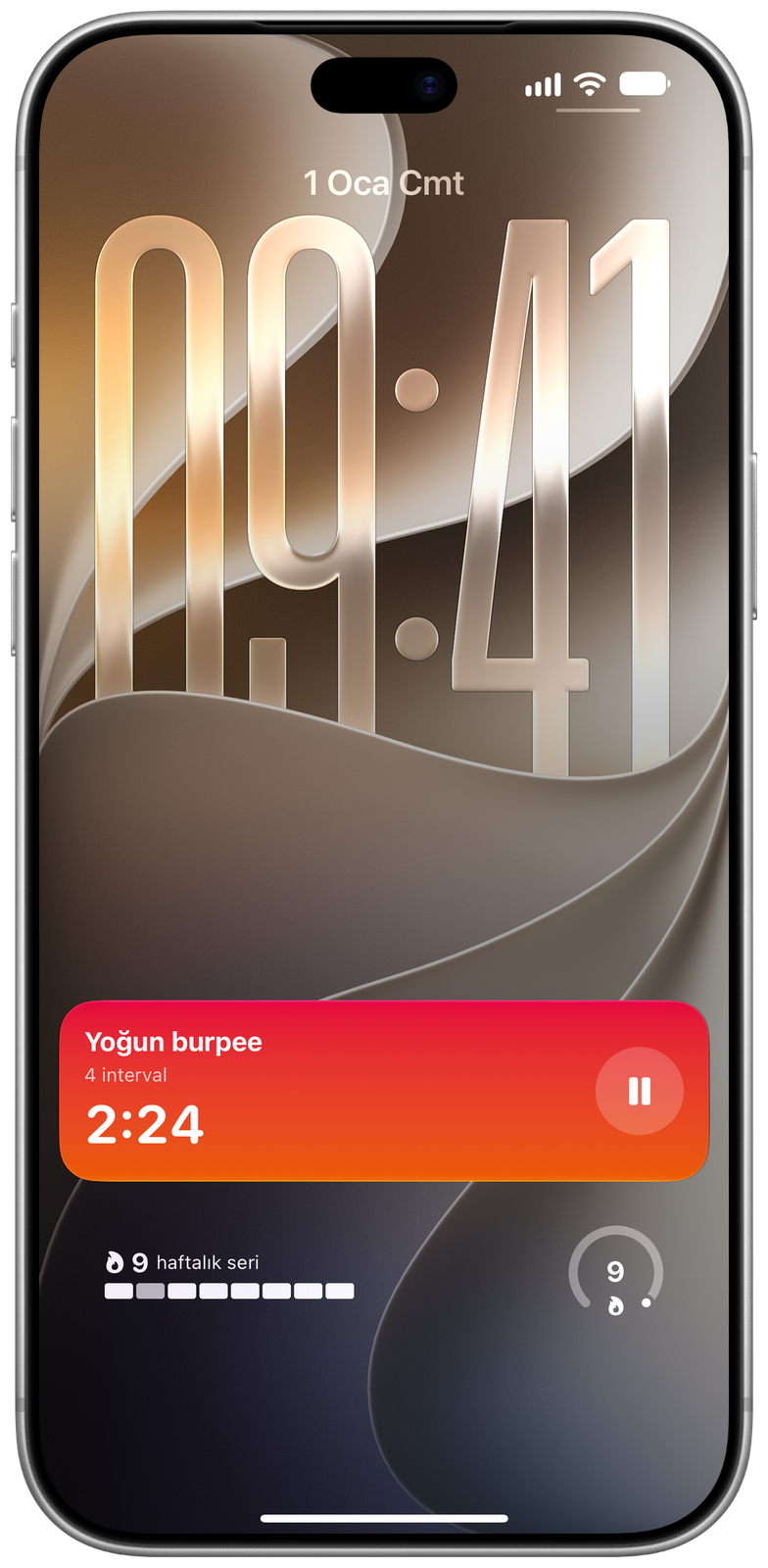 iPhone kilit ekranında Ares Canlı Etkinliği: Yoğun burpee, 4 aralık, 2:10, duraklatma düğmesi ve haftalık seri widget’larıyla